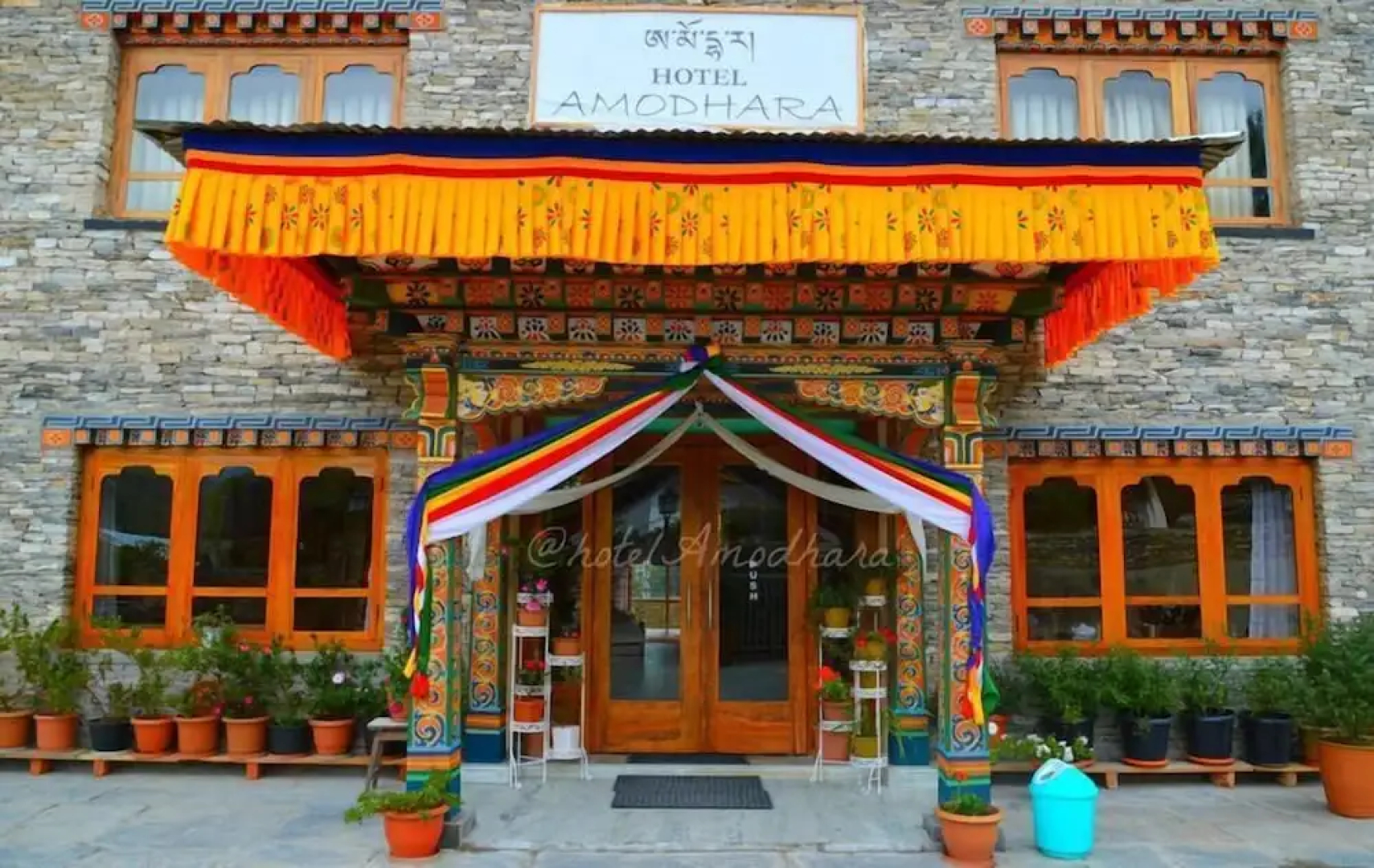 Hotel Amodhara