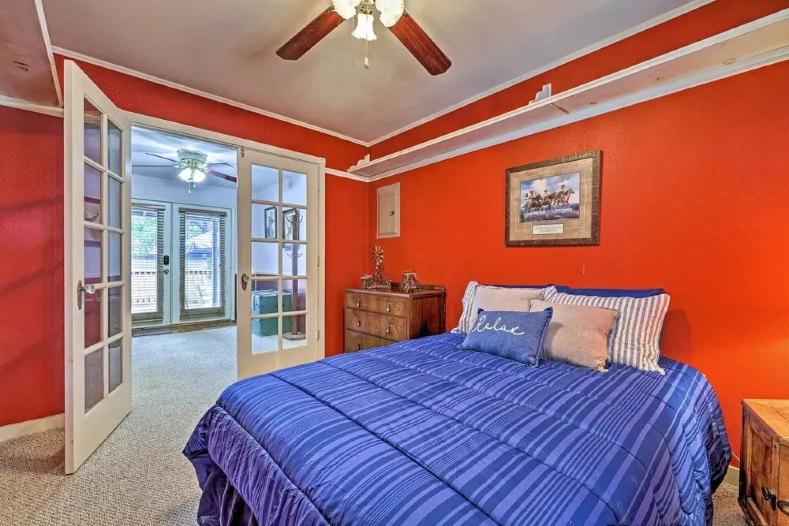 Llano Home With Yard: Walk to Restaurants!