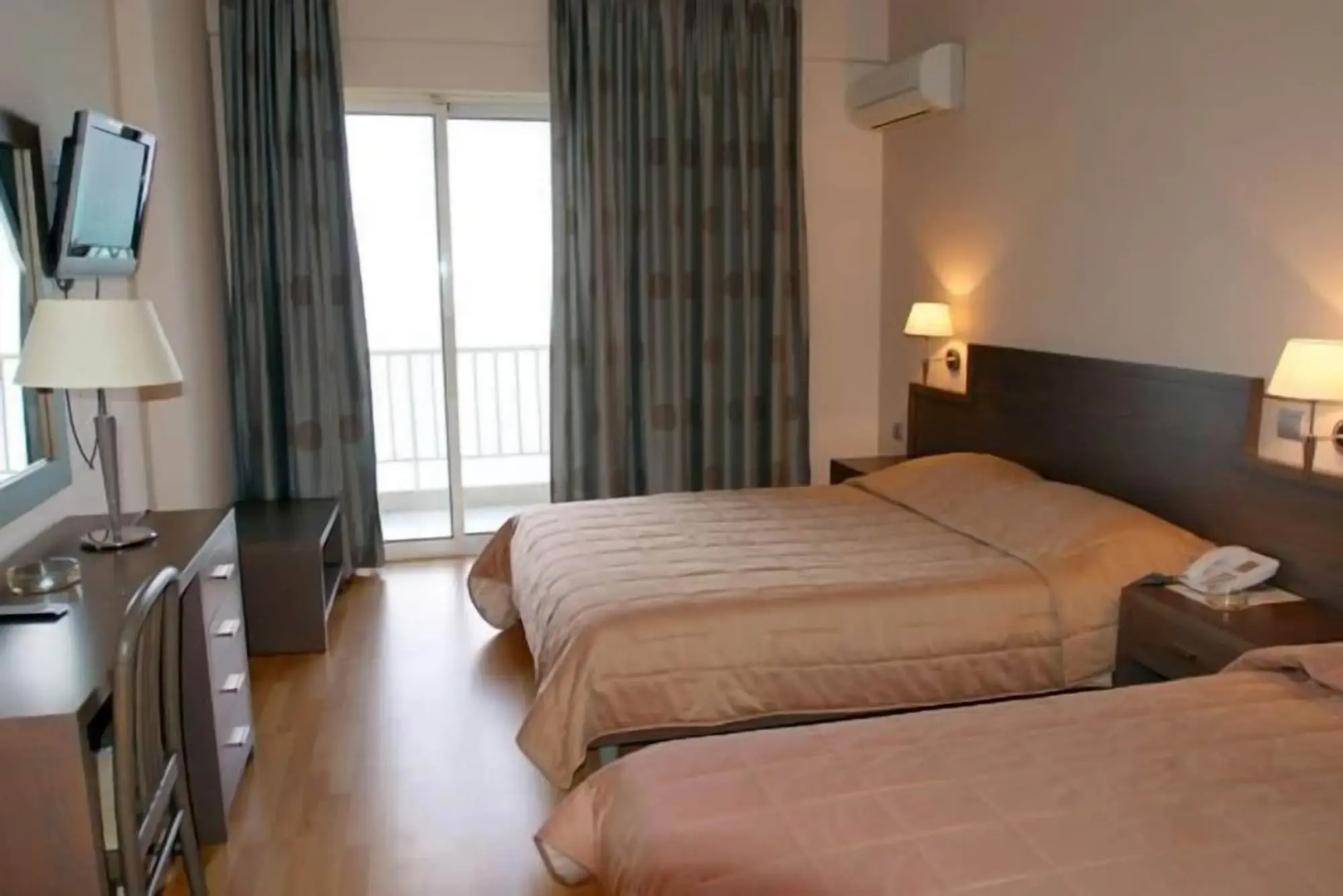 Messinian Bay Hotel