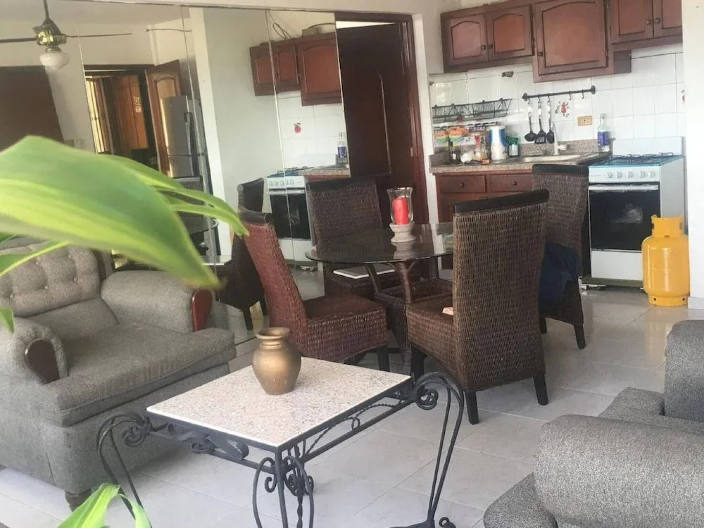 Good view of Santo Domingo.