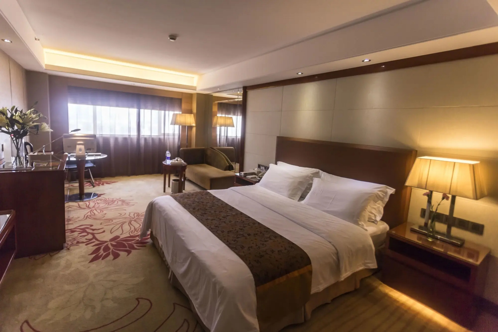 Manhattan Kinlen Hotel - Shishi