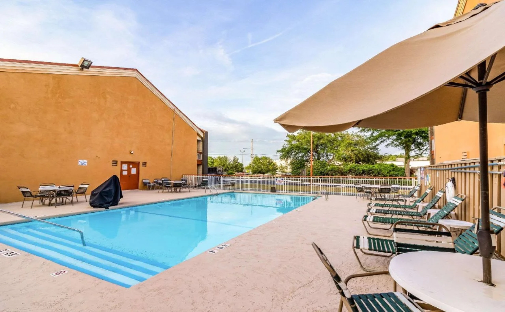 Baymont by Wyndham Wilmington