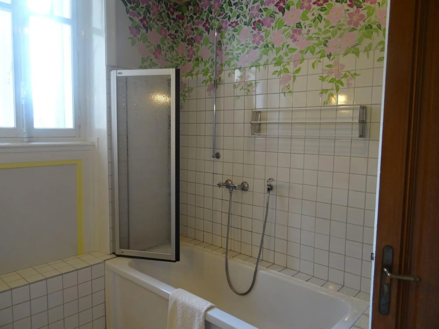 Delightful Mansion in Vecoux With Garden