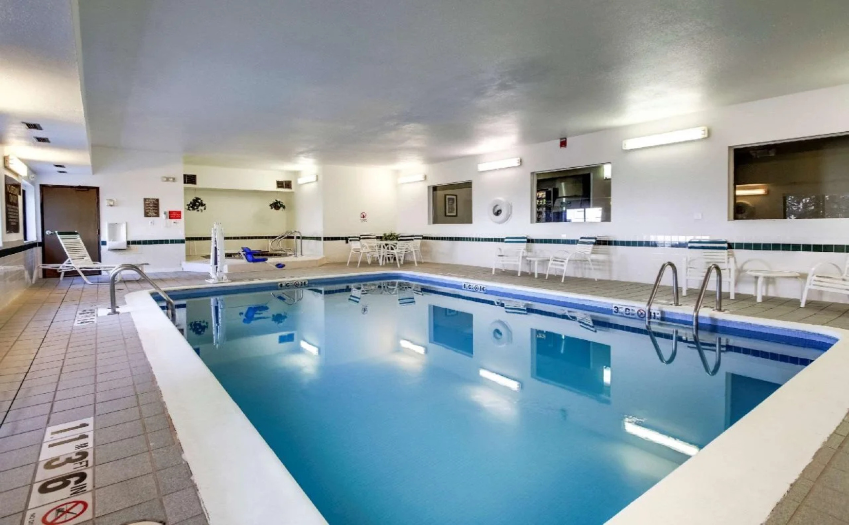 Comfort Inn Moline - Quad Cities