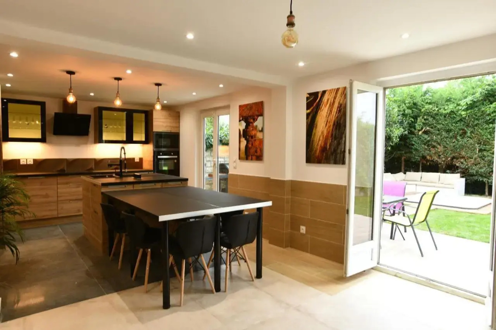 Maison avec mini piscine jacuzzi