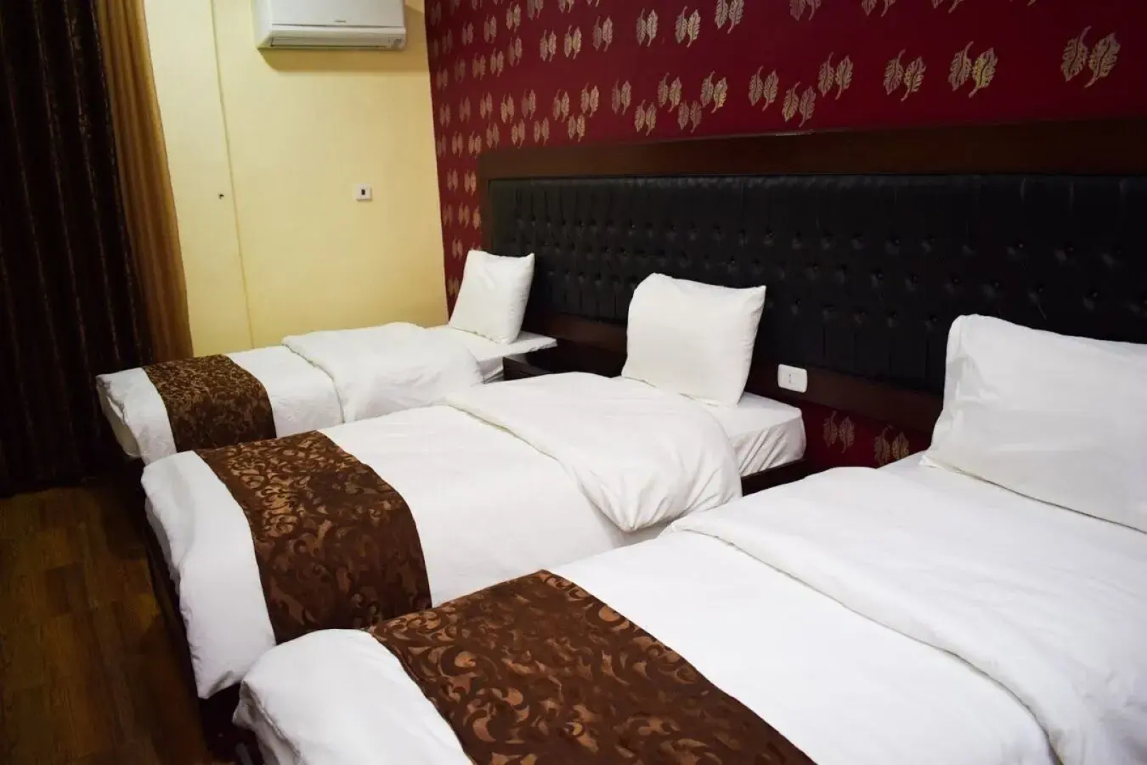 Hotel Prestige