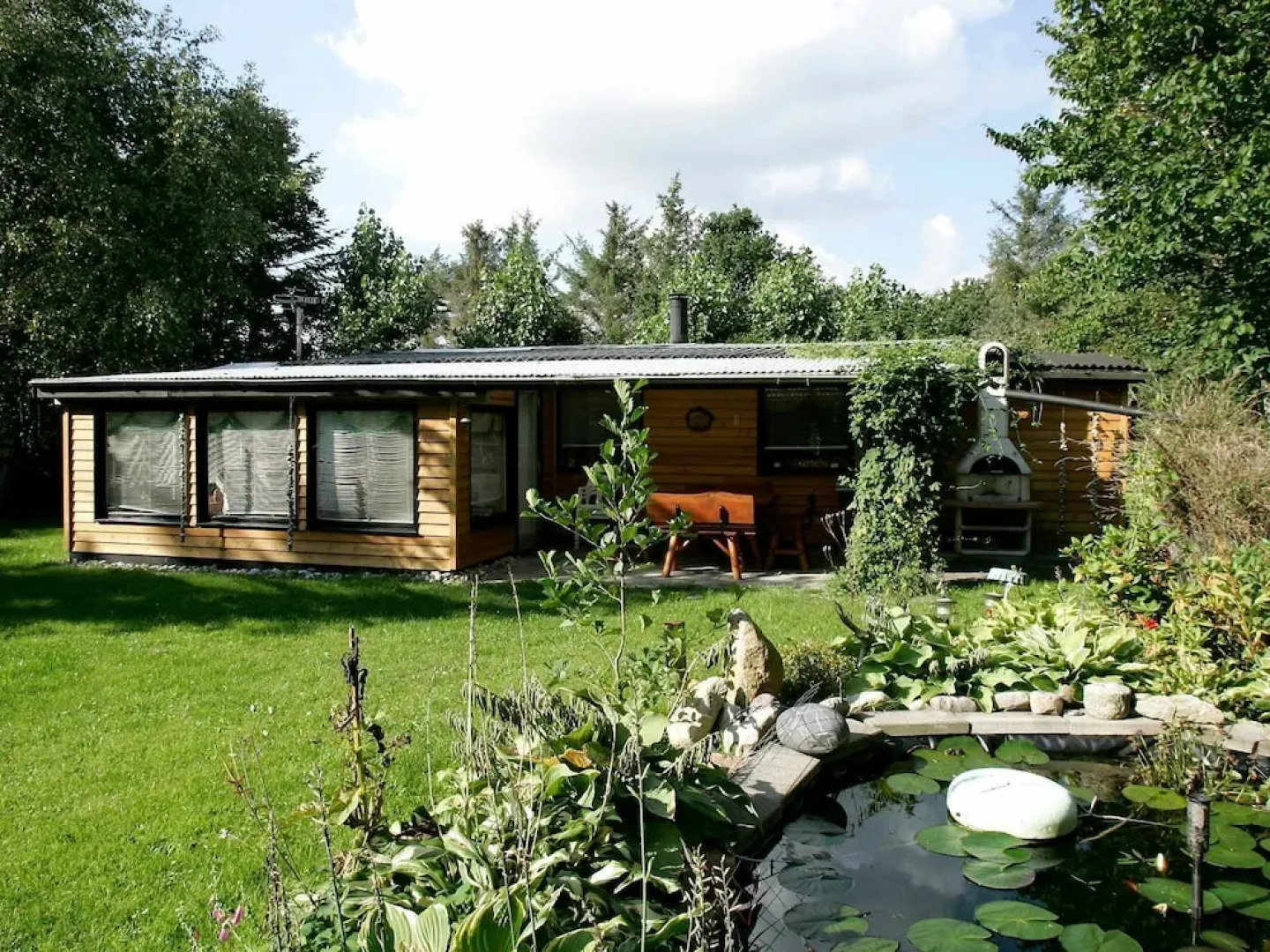 Cozy Holiday Home in Thyholm With Conservatory