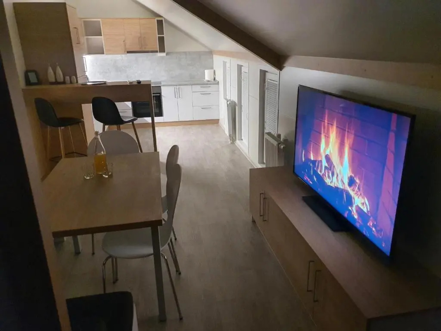 Three Stars Luxury House ART-PE with pool and SPA pool