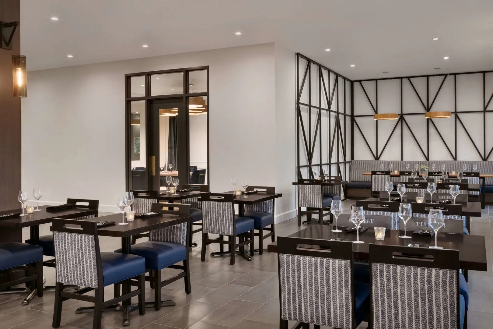 DoubleTree by Hilton Canton Downtown