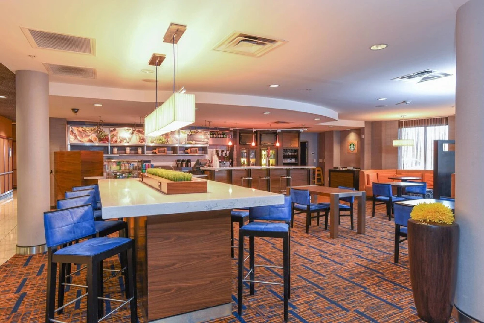 Courtyard Cincinnati North at Union Centre