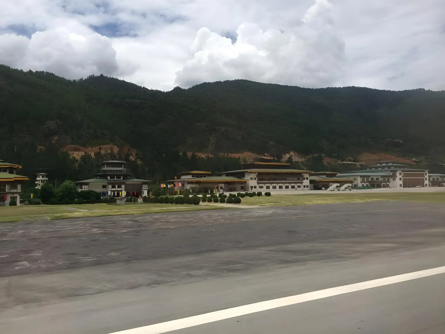 Hotel River Valley