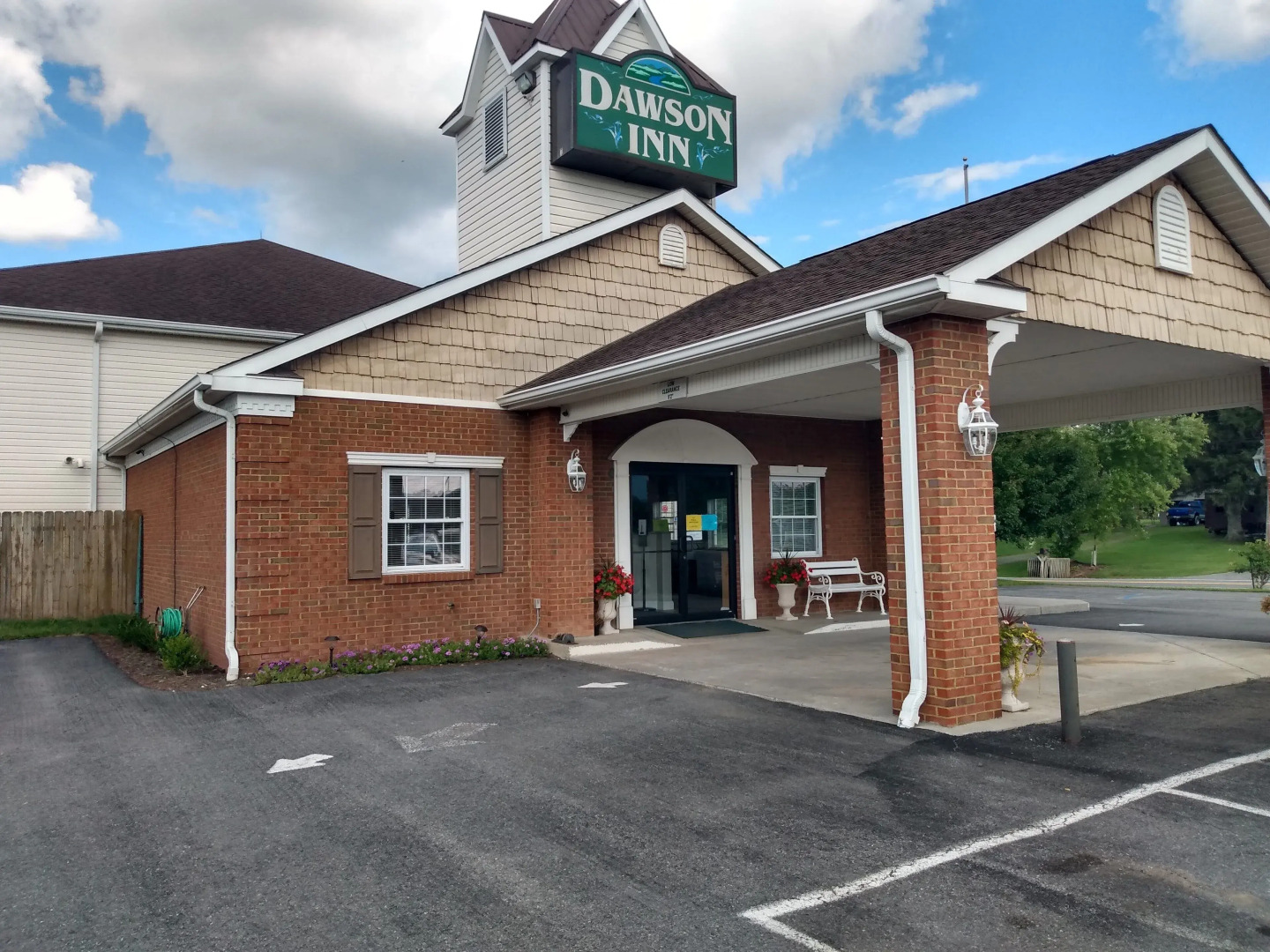Dawson Inn
