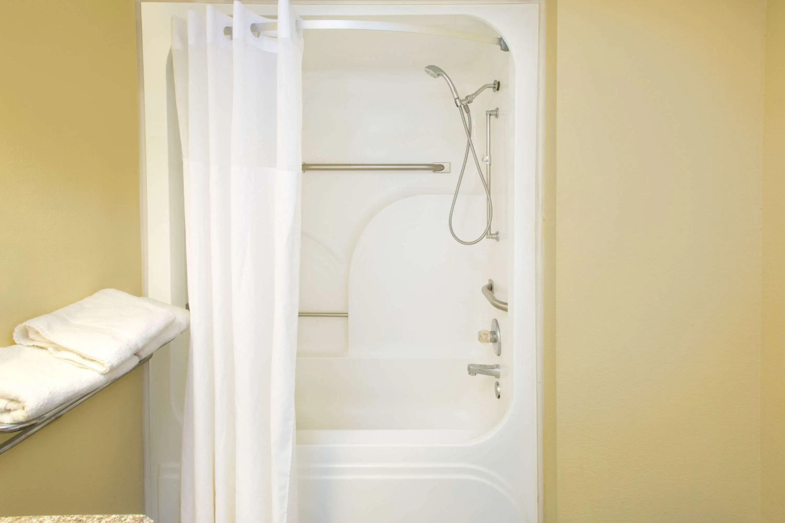 Days Inn by Wyndham Gulfport