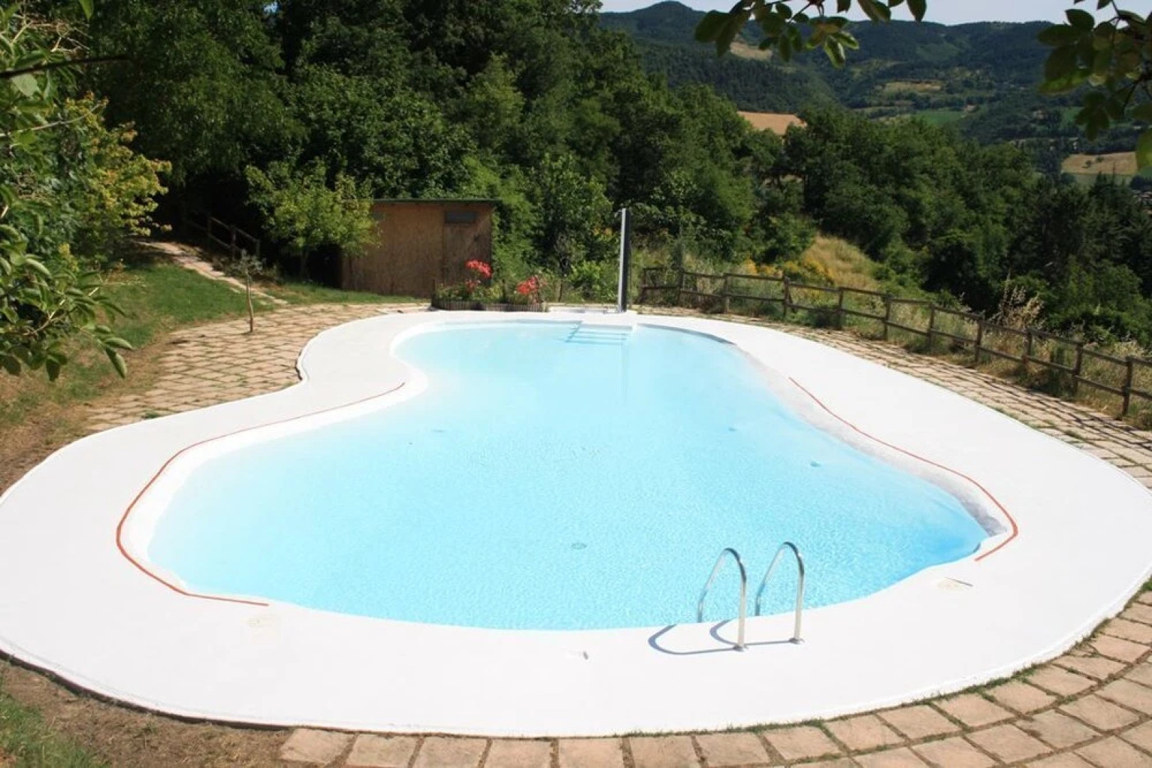 Agriturismo Pietra Rosa