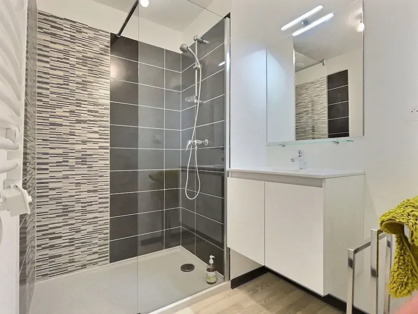 Maisonette in Valras-plage Near Sandy Beach