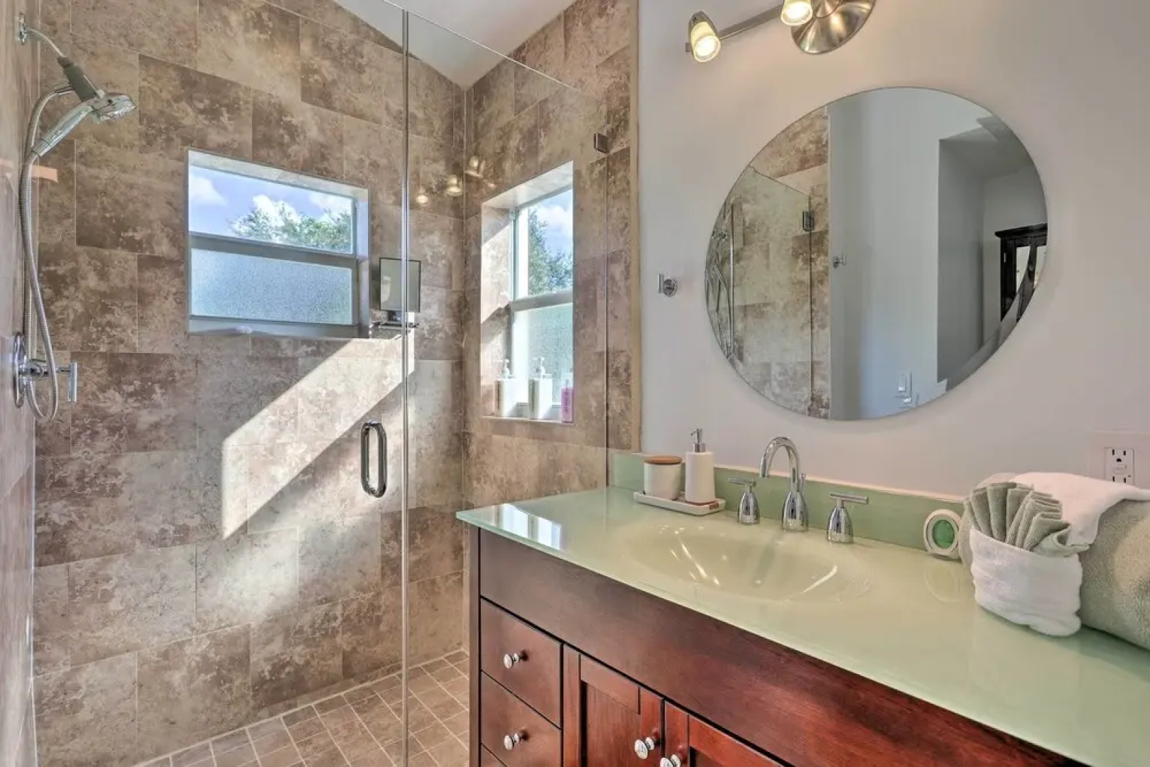 < 9 Mi to Downtown Miami - Modern Getaway