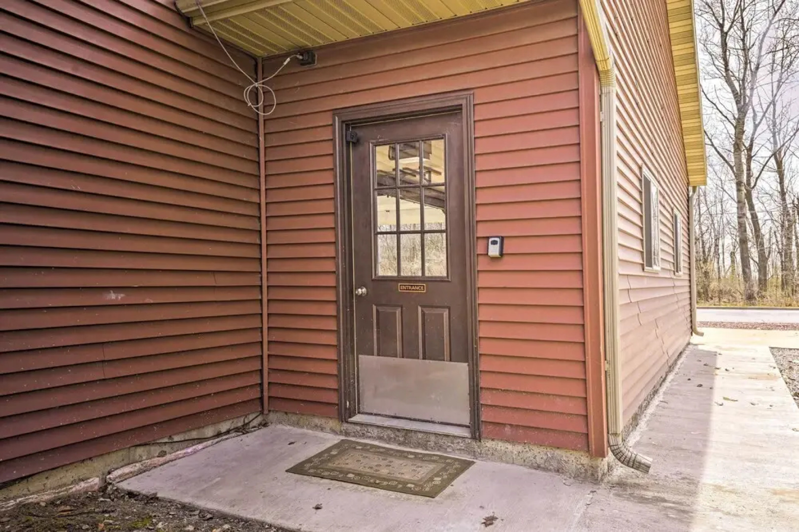 Mosinee Escape w/ Fire Pit - 1 Mi to River!