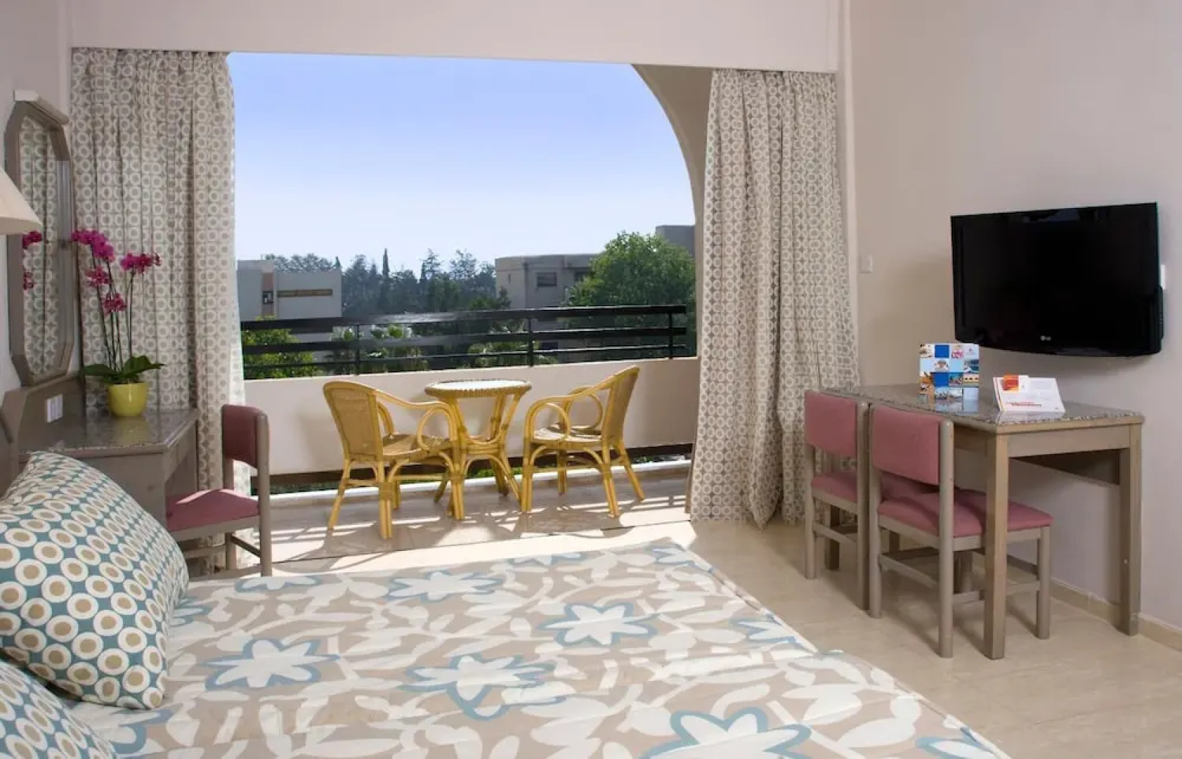 Atlantica Gardens Hotel