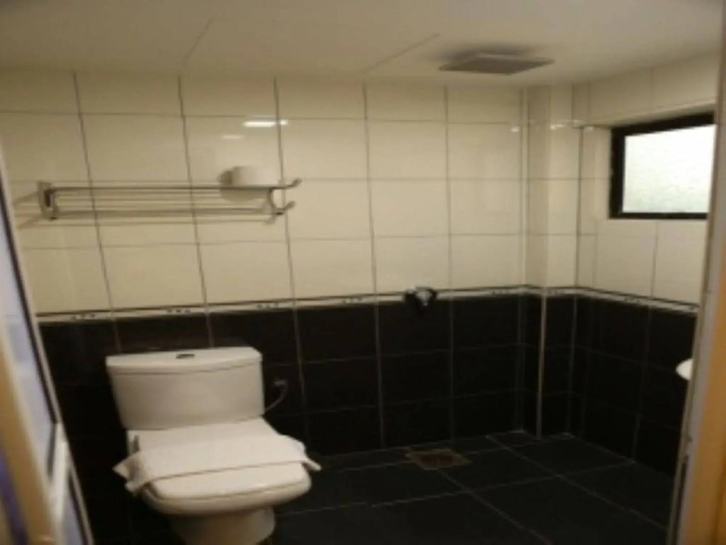 OYO 124 Hotel Seniman Sentul (Sanitized Stay)