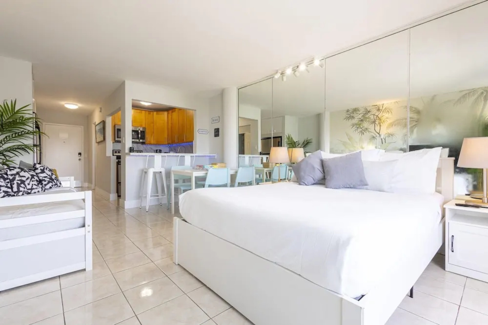 Vista Mar Bay Views Close to Miami Attractions