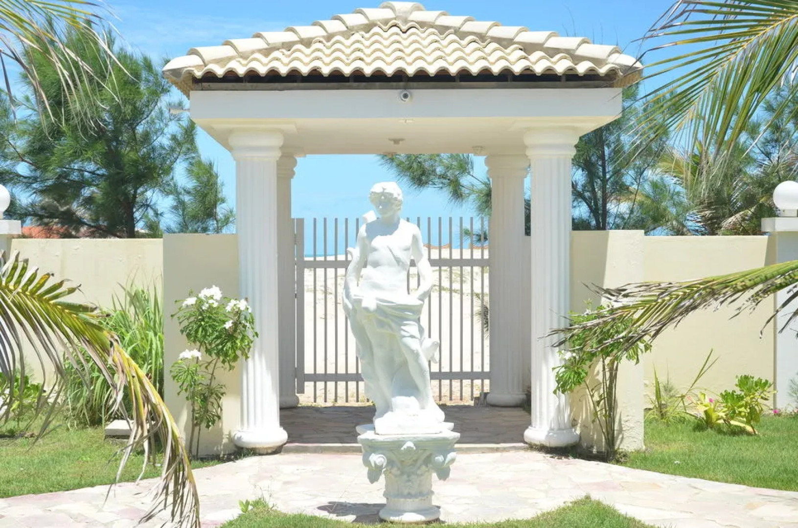 Green Paradise Residence