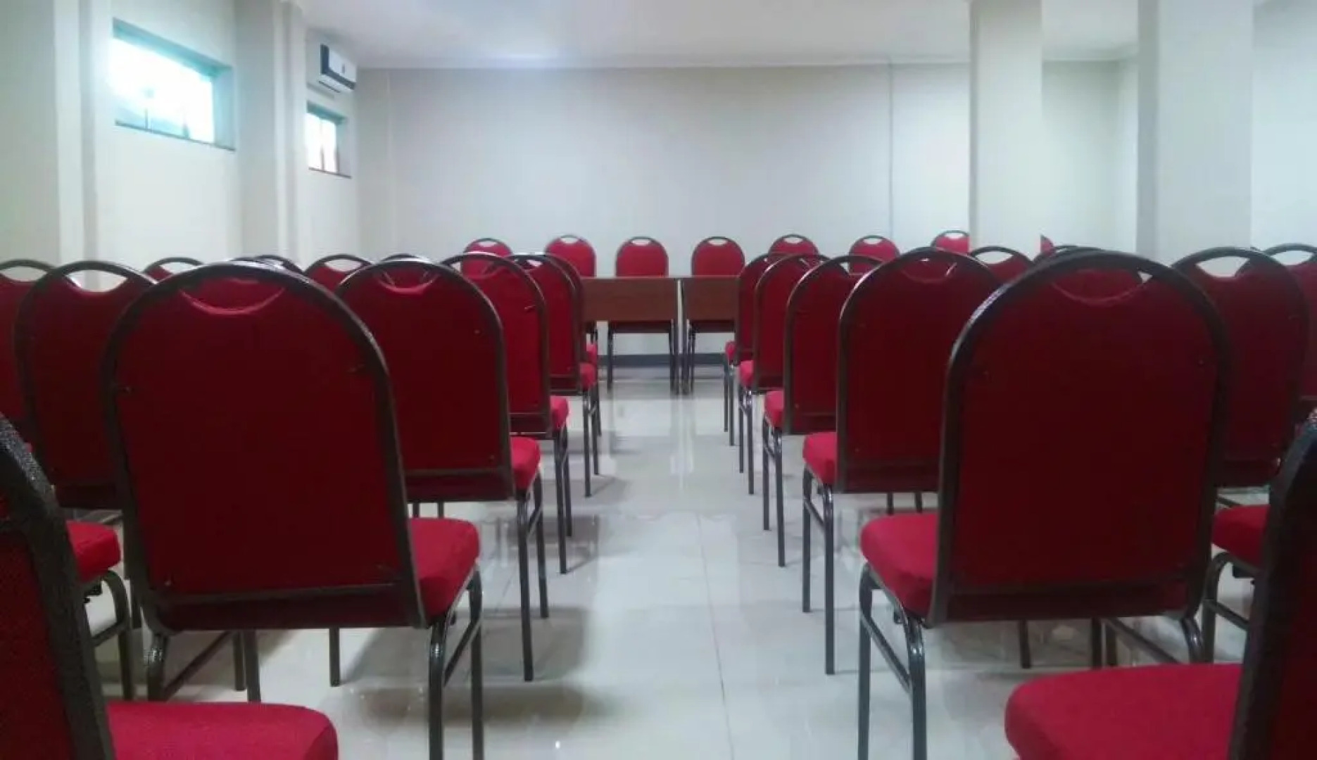 Turis Hotel Dourados