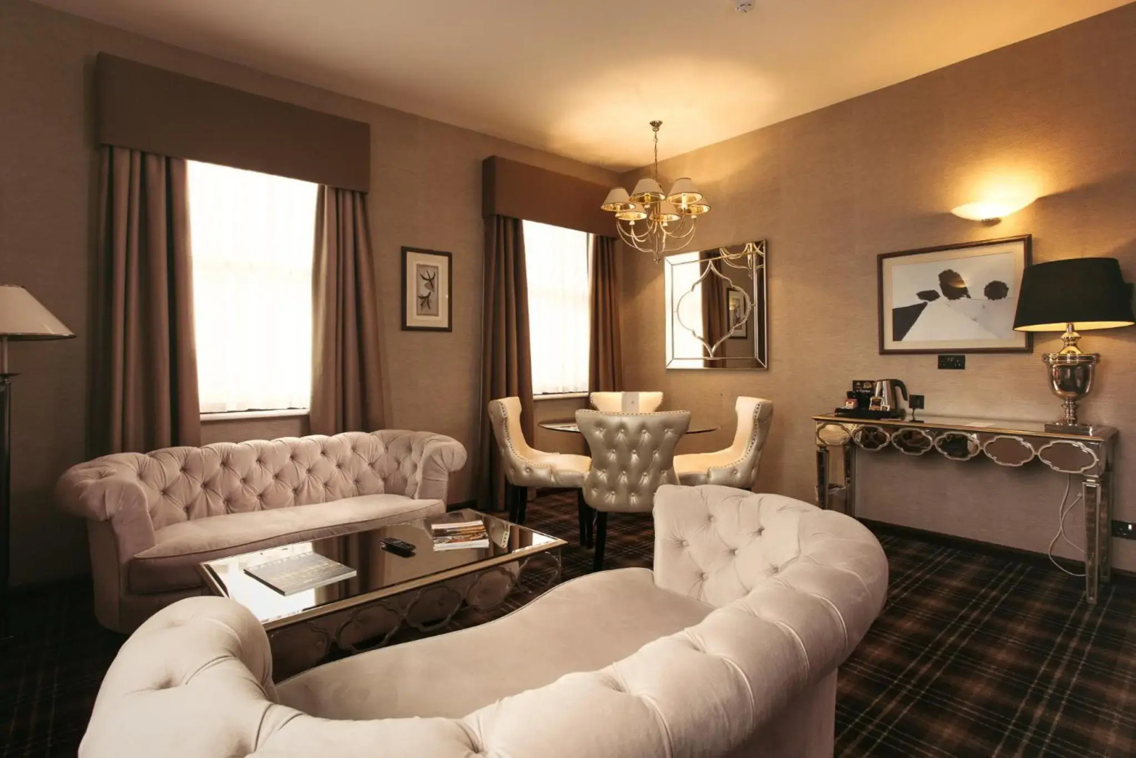 The Vermont Hotel & Vermont Aparthotel 