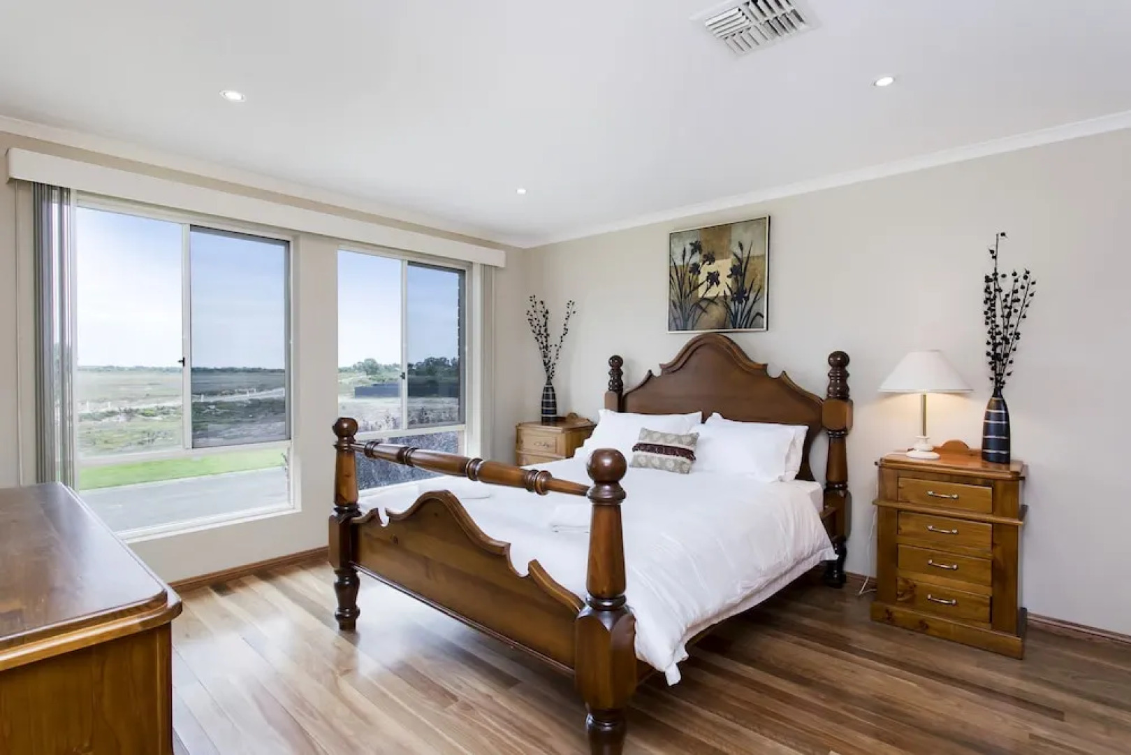 Windy's at Wellington