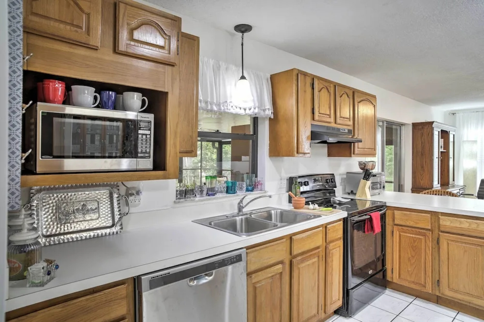 Spacious Central Florida Home: Family Friendly!
