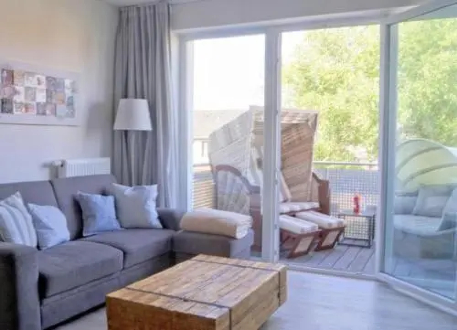 Boje 8; wunderschöne, großzügige Ferienwohnung für bis zu 5 Personen mit Balkon und Sauna