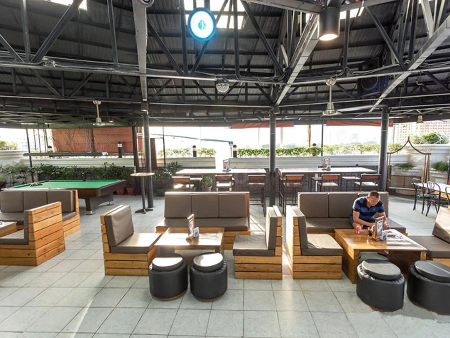 Urban Travellers Hotel