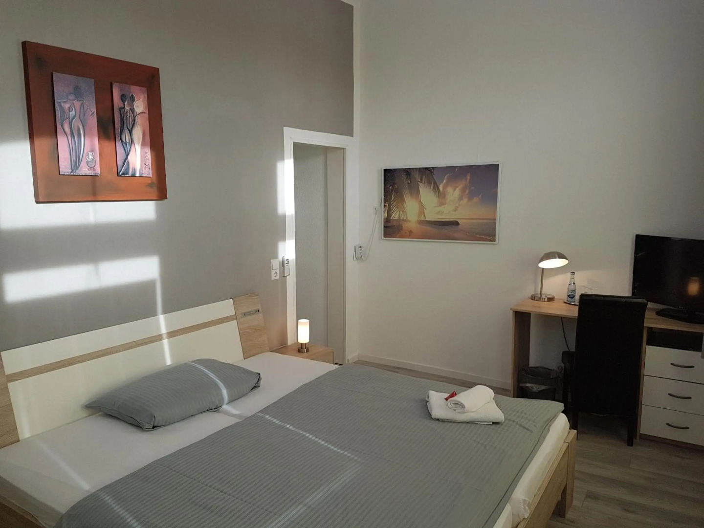 Bennett's Restaurant & Hotel