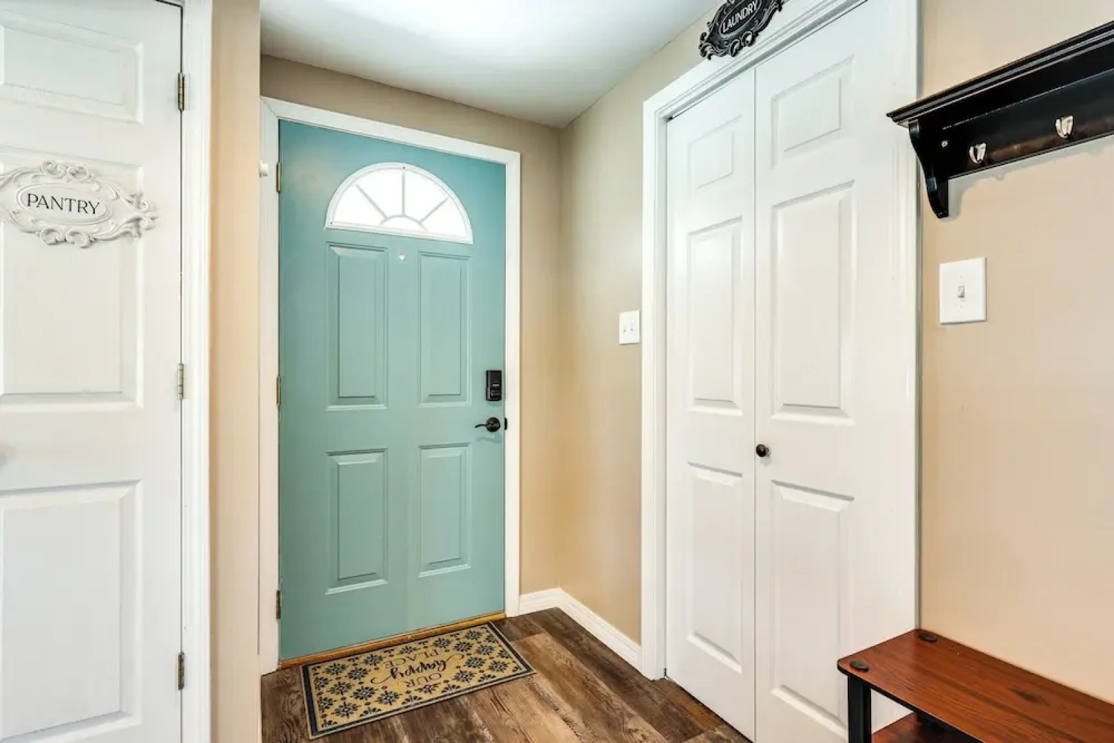 Resort Dock & Boat Ramp: Home w/ Wolf Bay Access