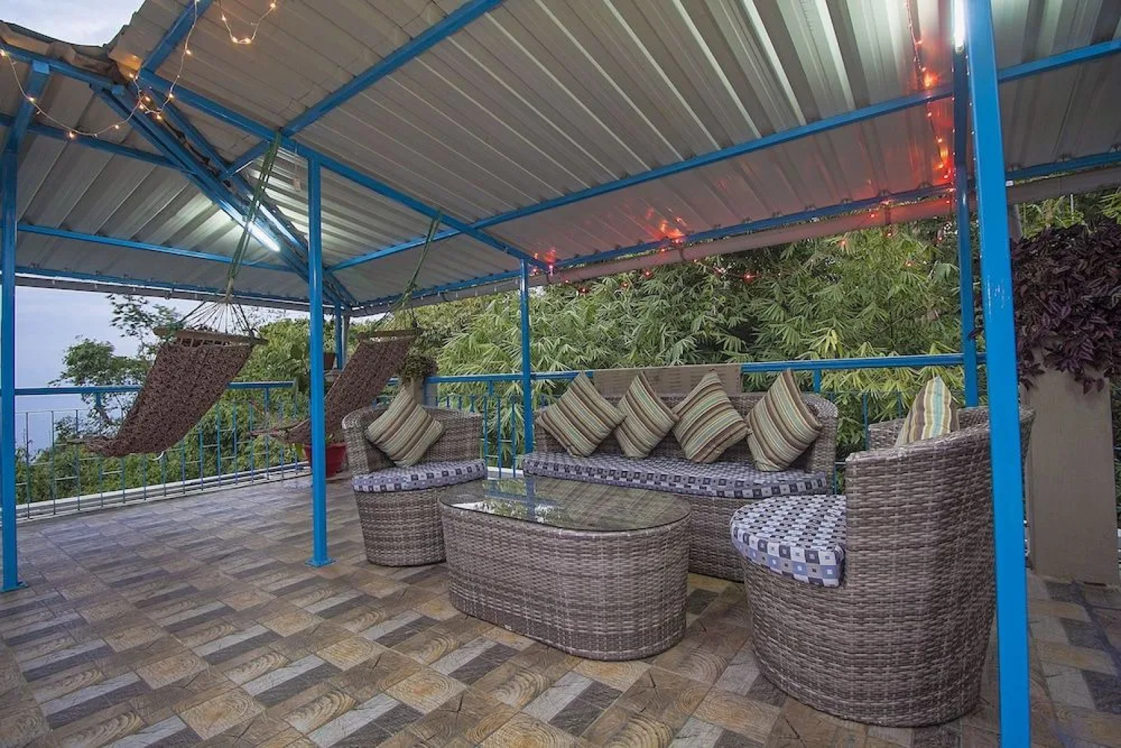 Oyo 30417 Hotel Green View Neelgiri