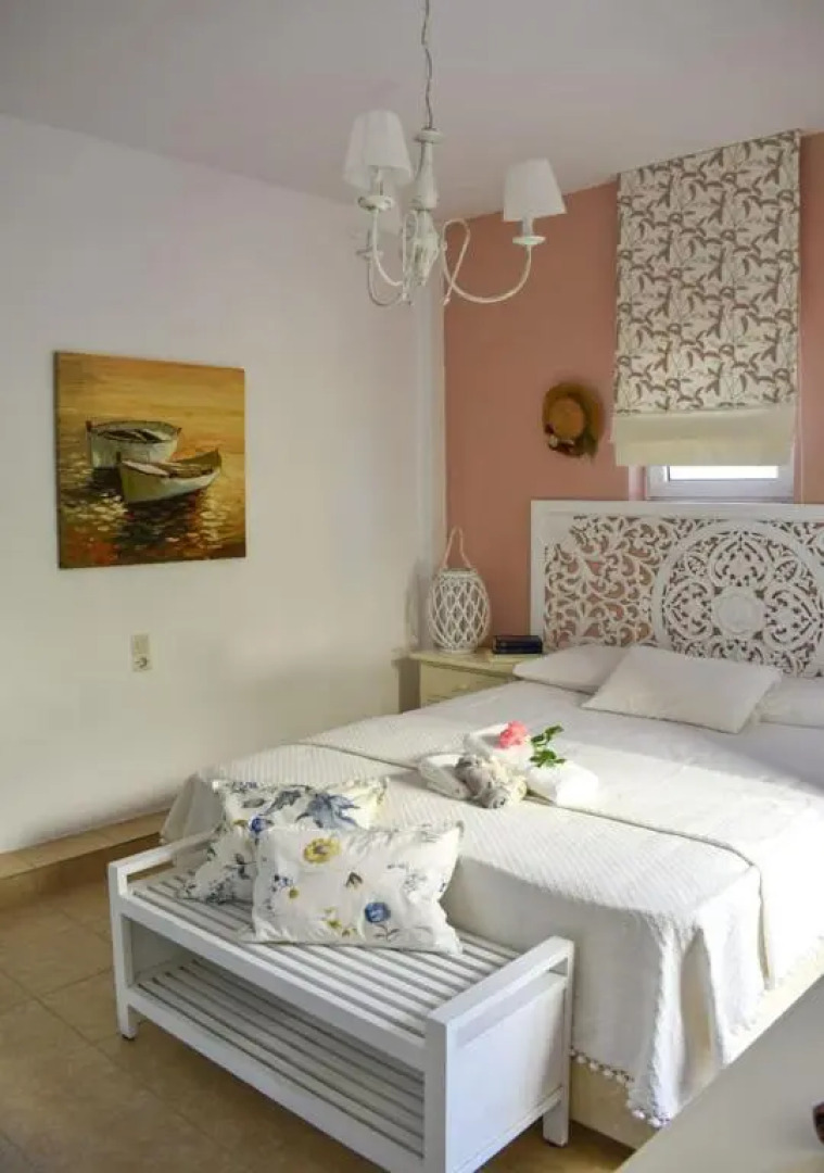 Myrtia - Cretan Guest House