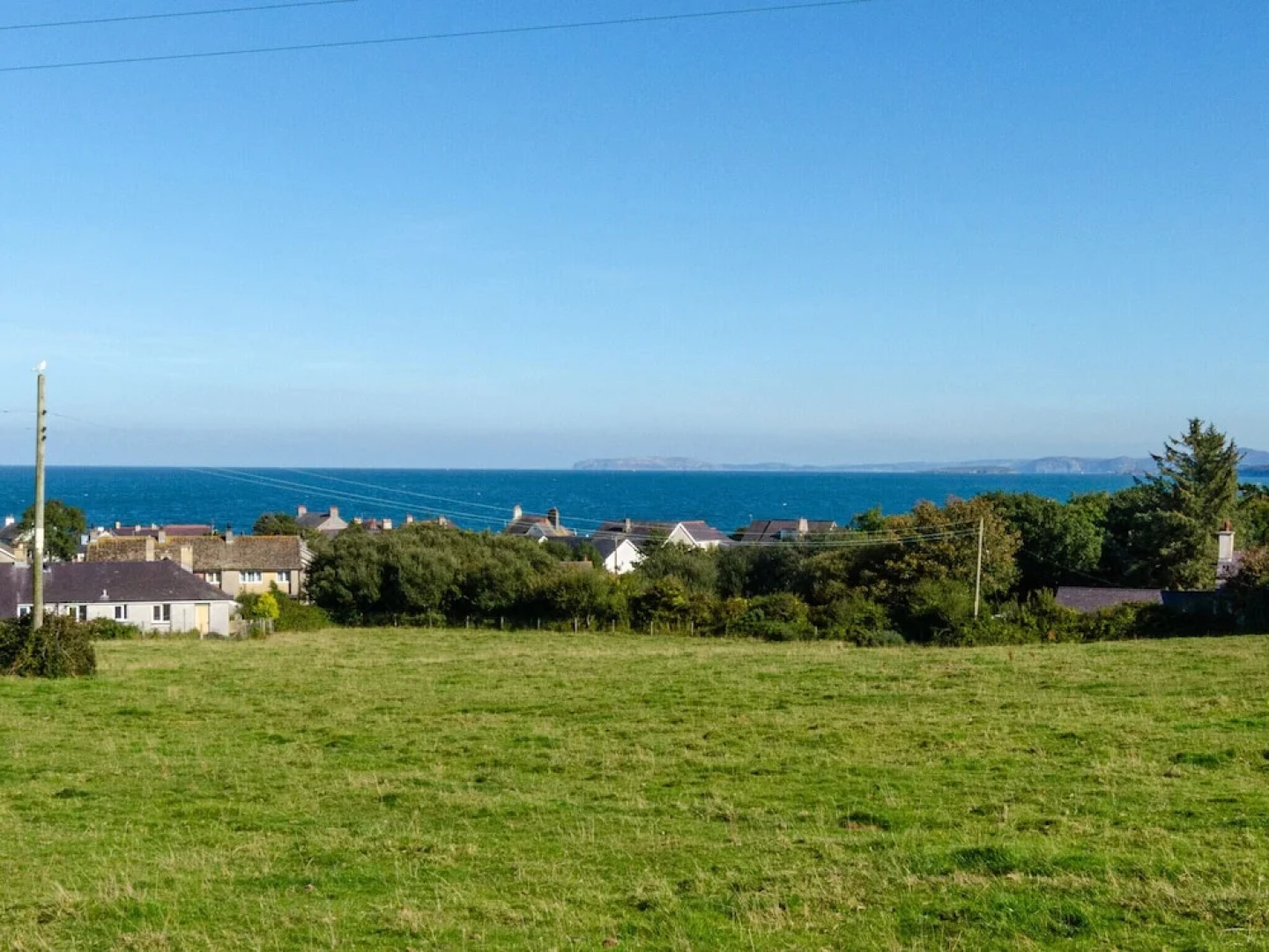 Modern Holiday Home in Moelfre Near Beach