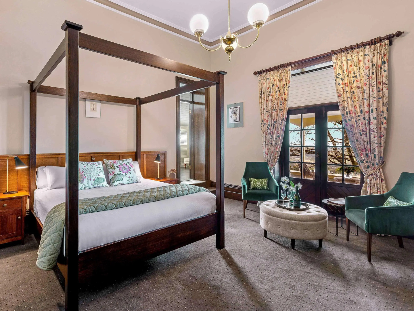 Mount Lofty House & Estate Adelaide Hills - Adults Retreat