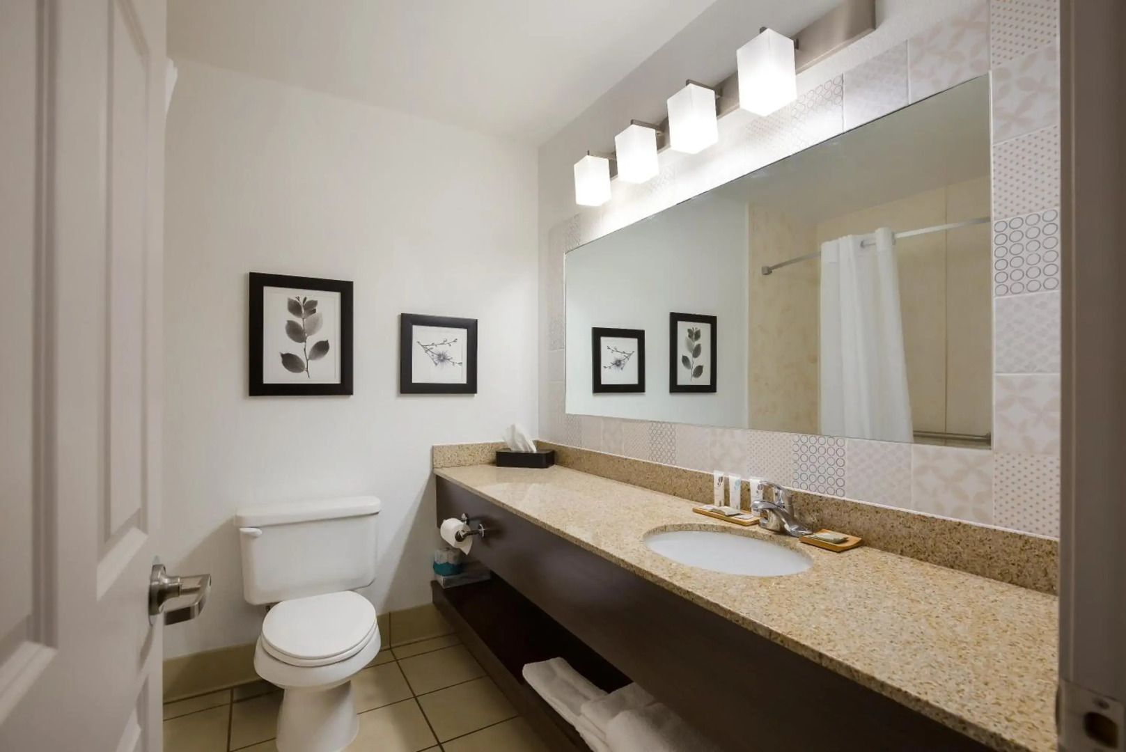 Country Inn & Suites by Radisson, Marion, IL