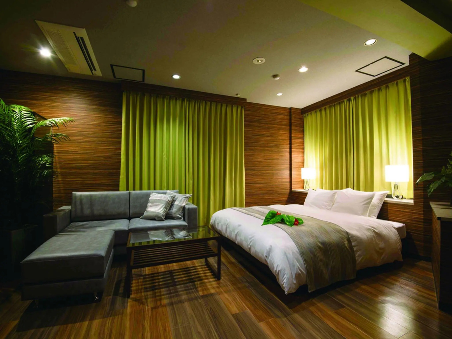 Reftel Osaka Itami Airport Hotel