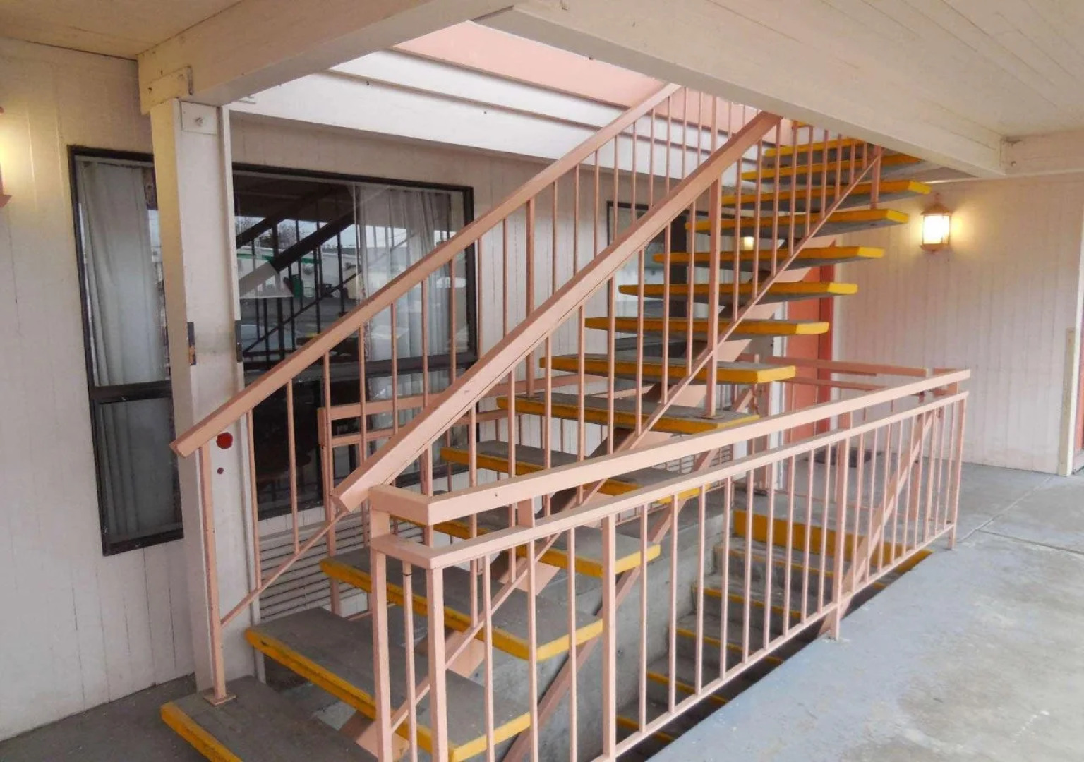 Econo Lodge Inn & Suites Winnemucca