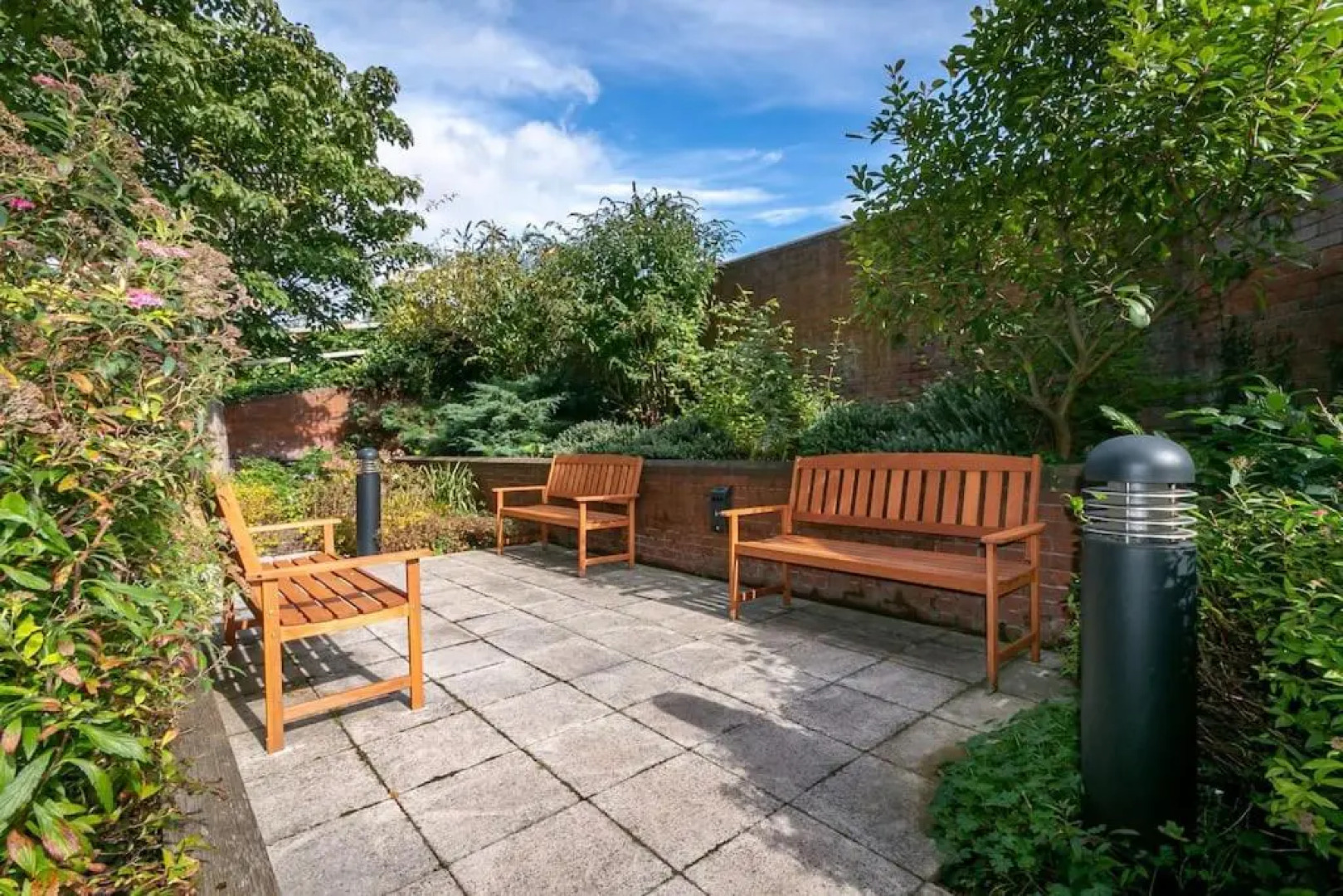 Executive Apartment Close to Station