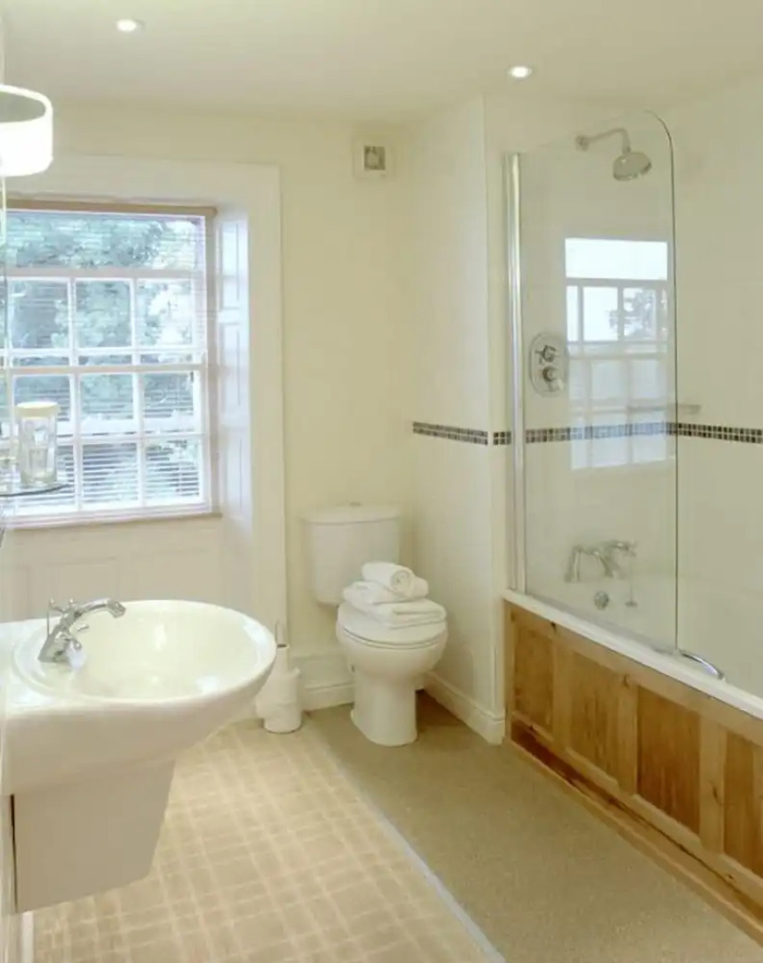 Whoop Hall Hotel and Leisure