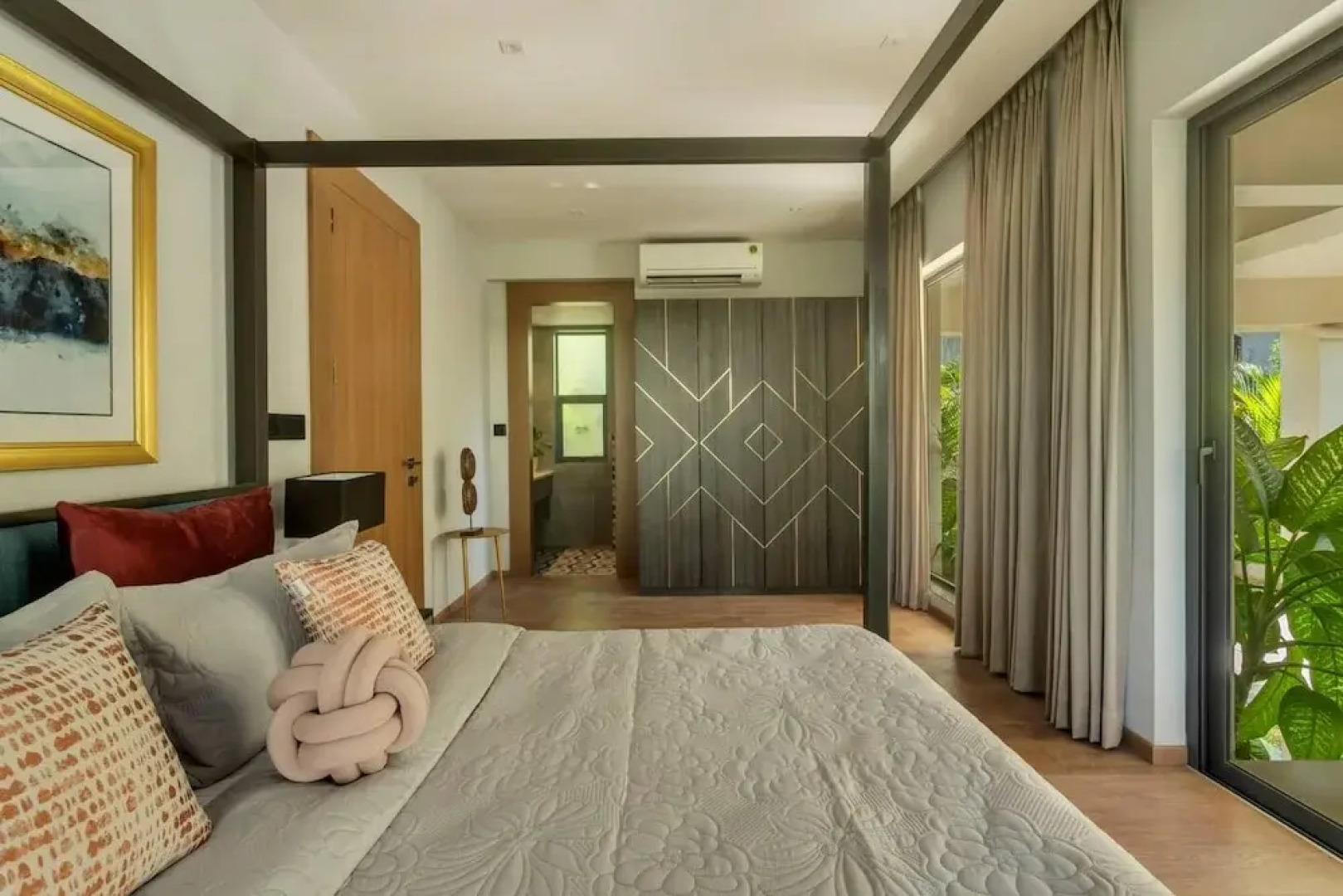 Villa Polaris by Hireavilla 4BR w Pvt Heated Pool