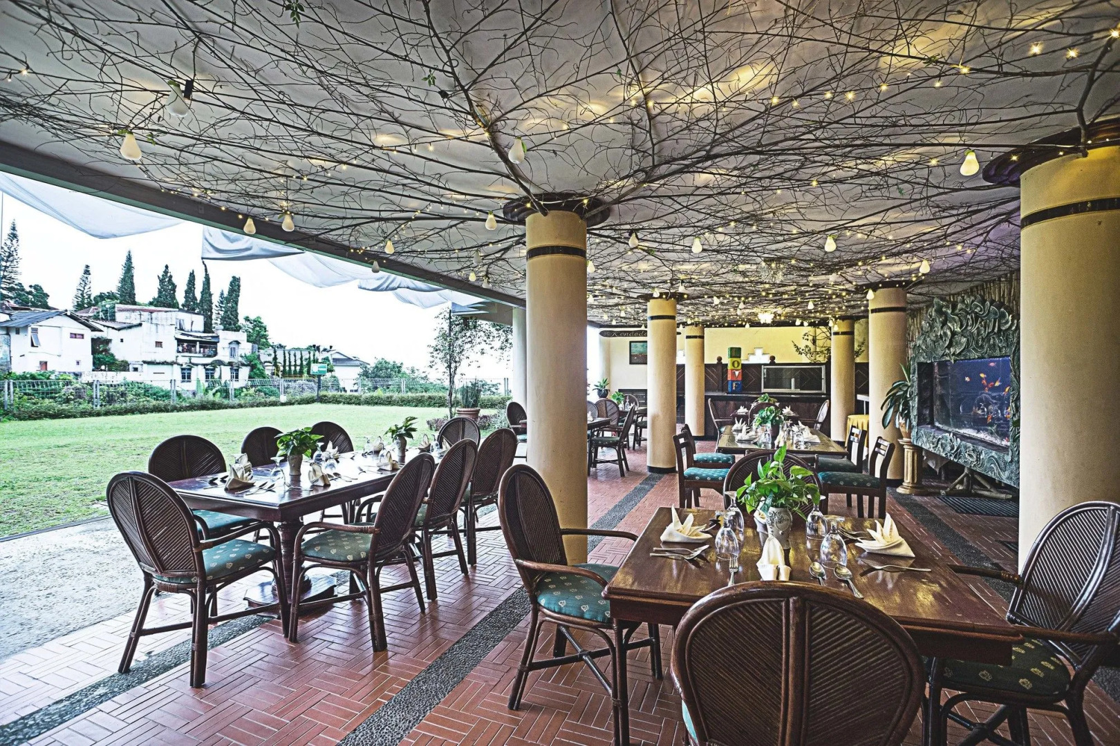 Royal Hotel and Convention Tretes