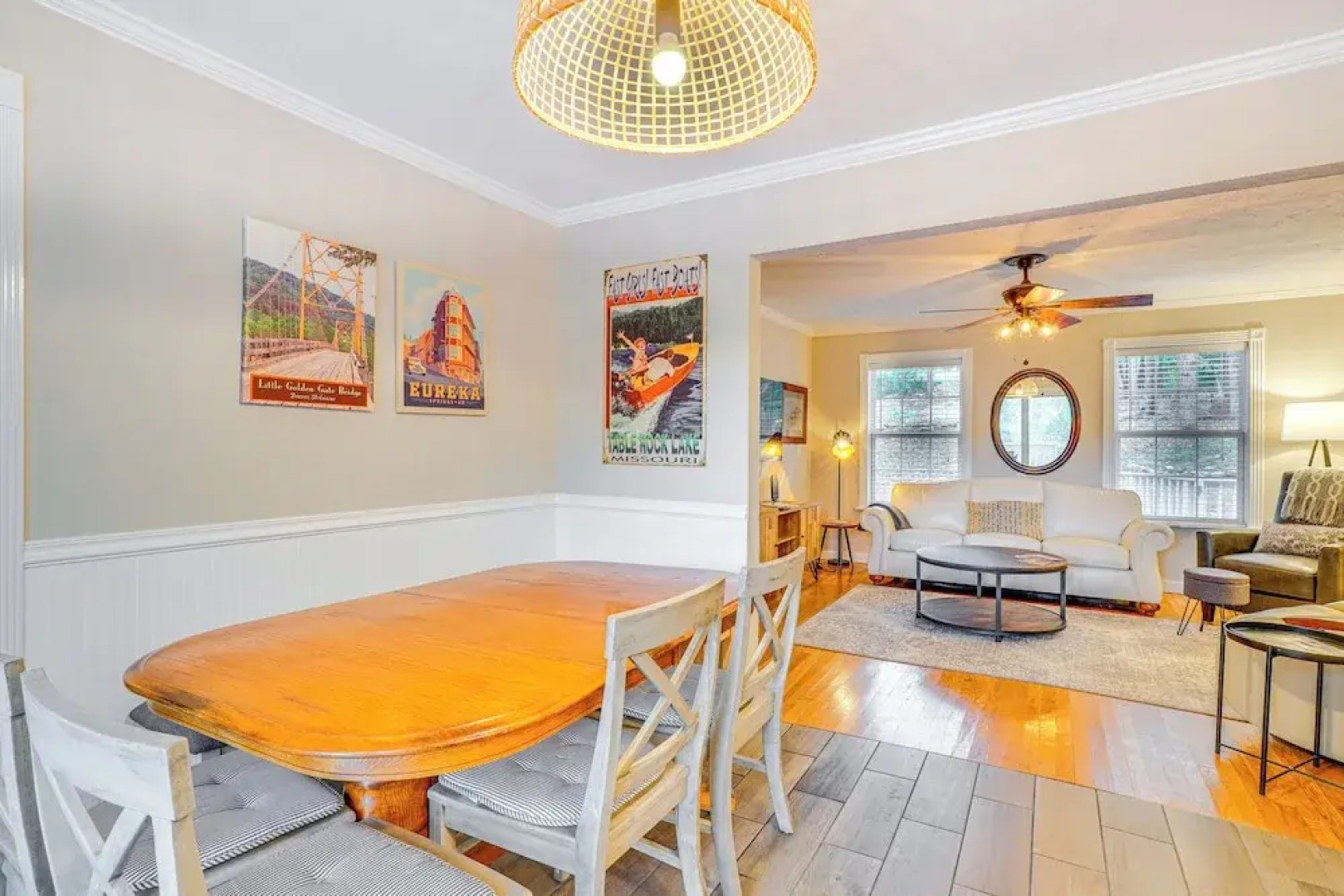 Mtn Views & Fire Pit: Eureka Springs Home