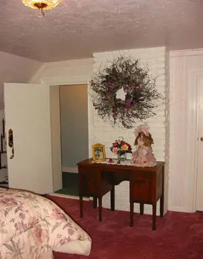 Victoria's Bed and Breakfast