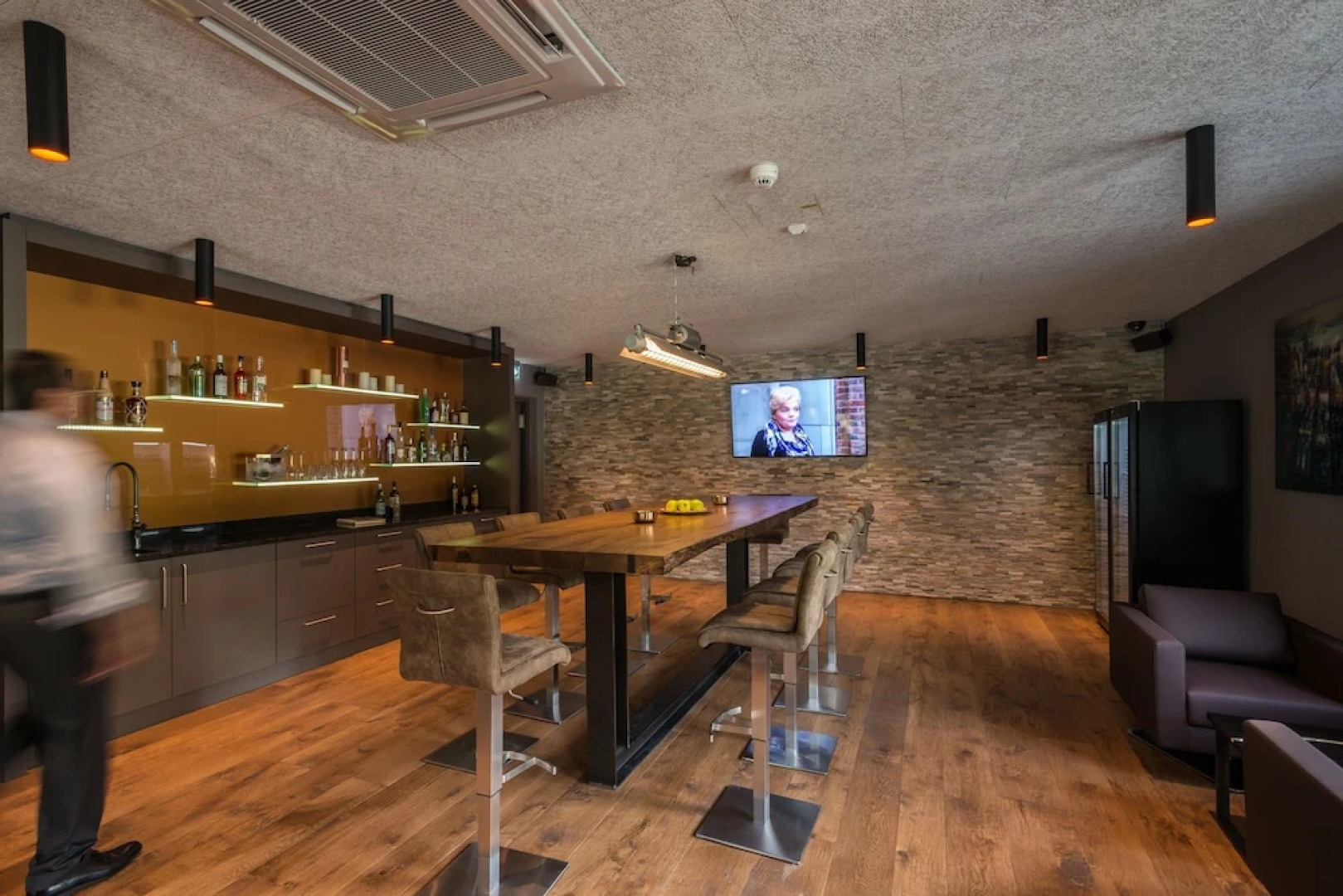 Golden Ball Boardinghouse