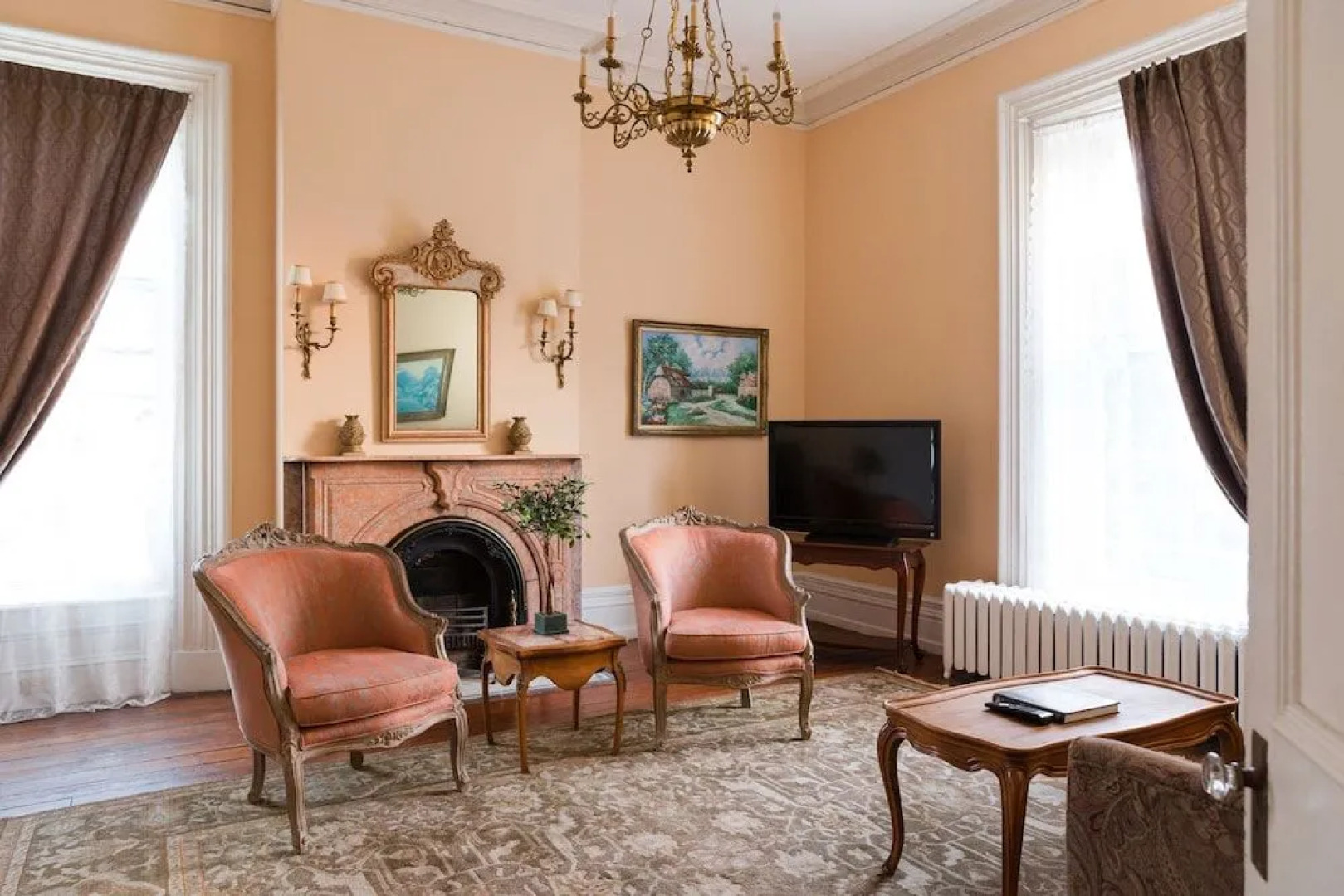 Ragland Mansion Bed & Breakfast