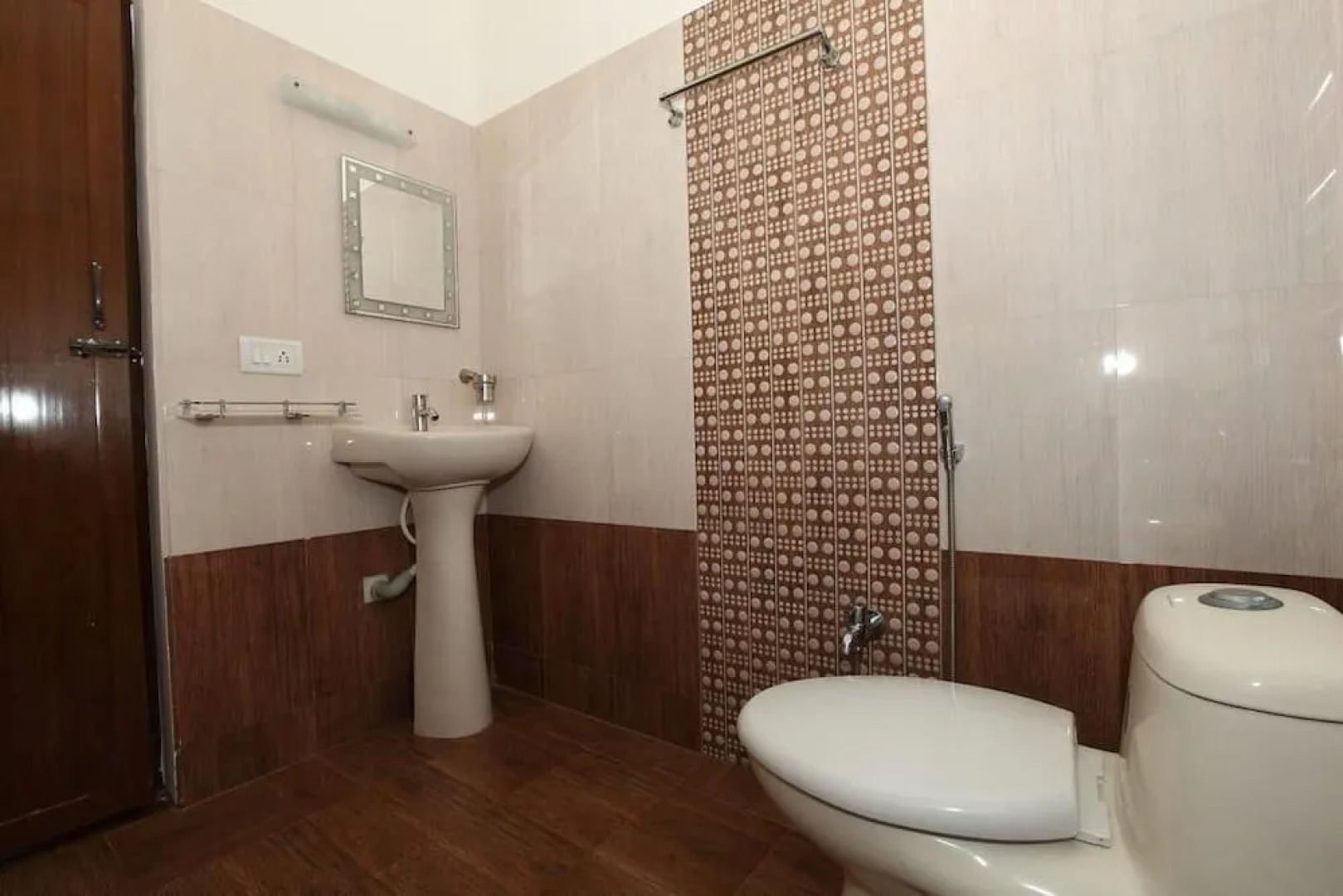 Anamala Suburbia Homestay