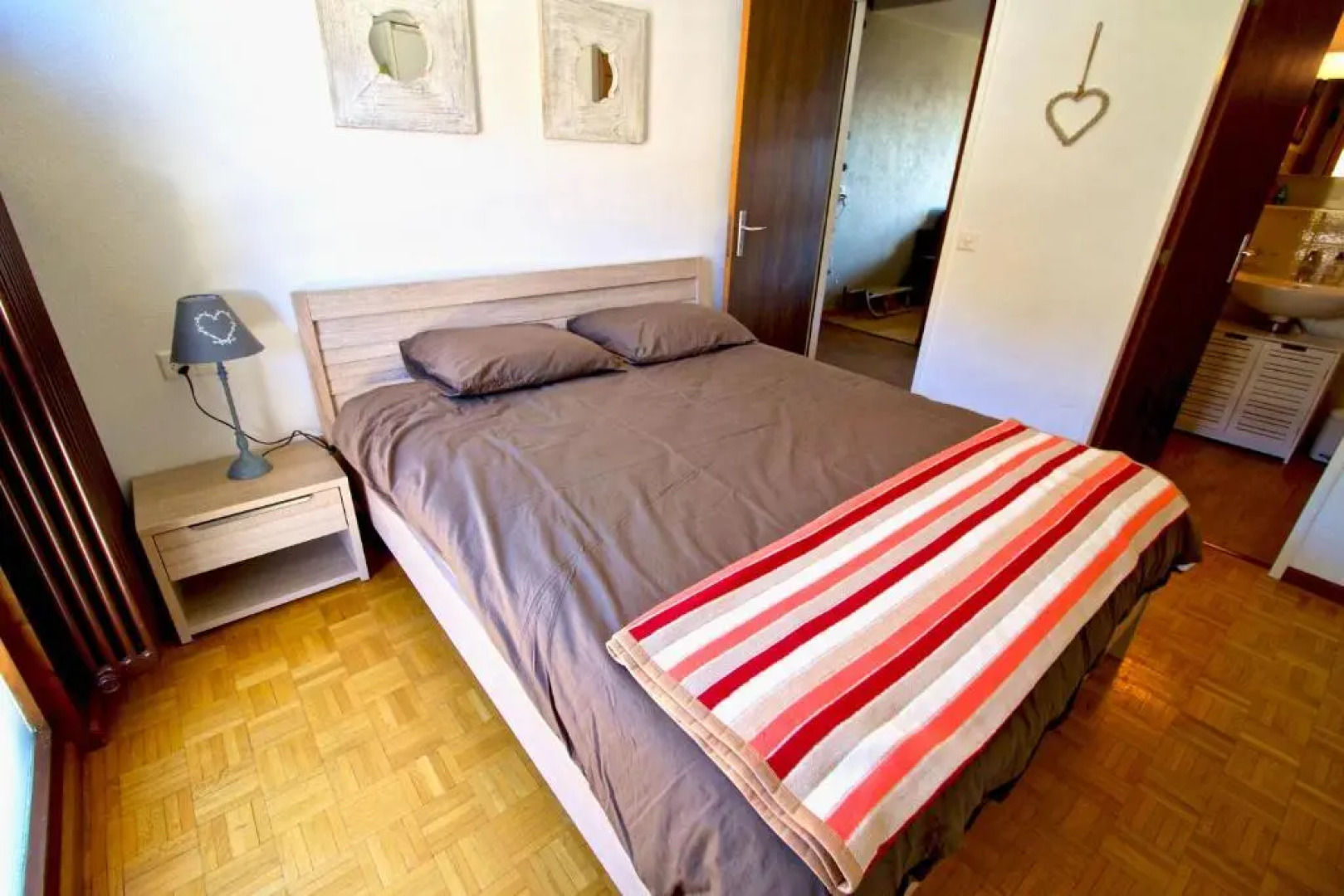 Joli Appartement Ensoleillé à Vercorin